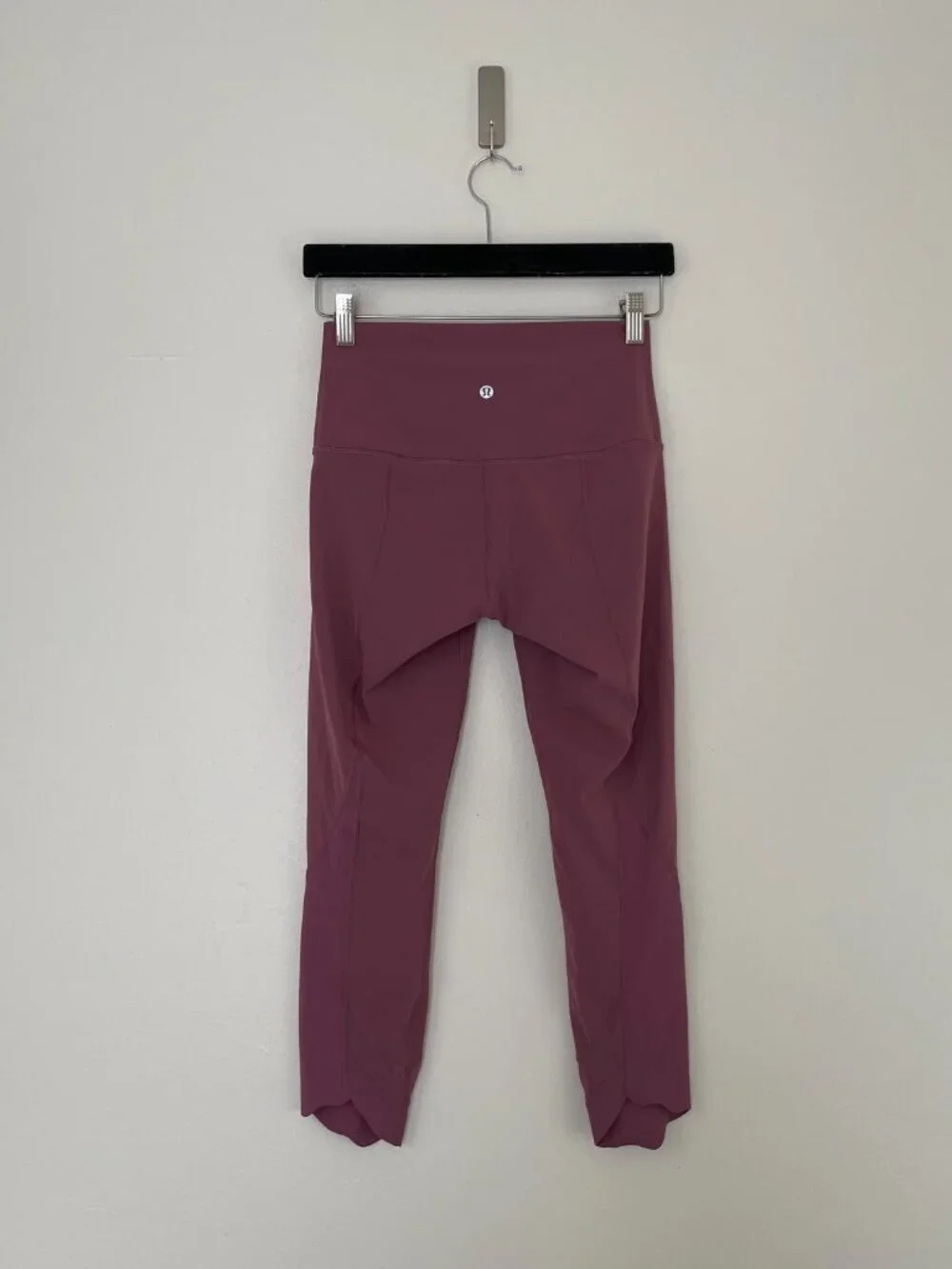 Lululemon Wunder Under Crop High-Rise Roll Down Scallop Luxtreme Plumful Size 6